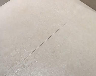 防水补漏套路太深!上门维修乱象频发，普通人盯紧这些细节不踩坑