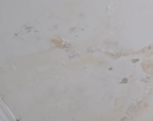 被多数人忽略的漏水盲区：下水检修口慢性渗损维修避坑指南